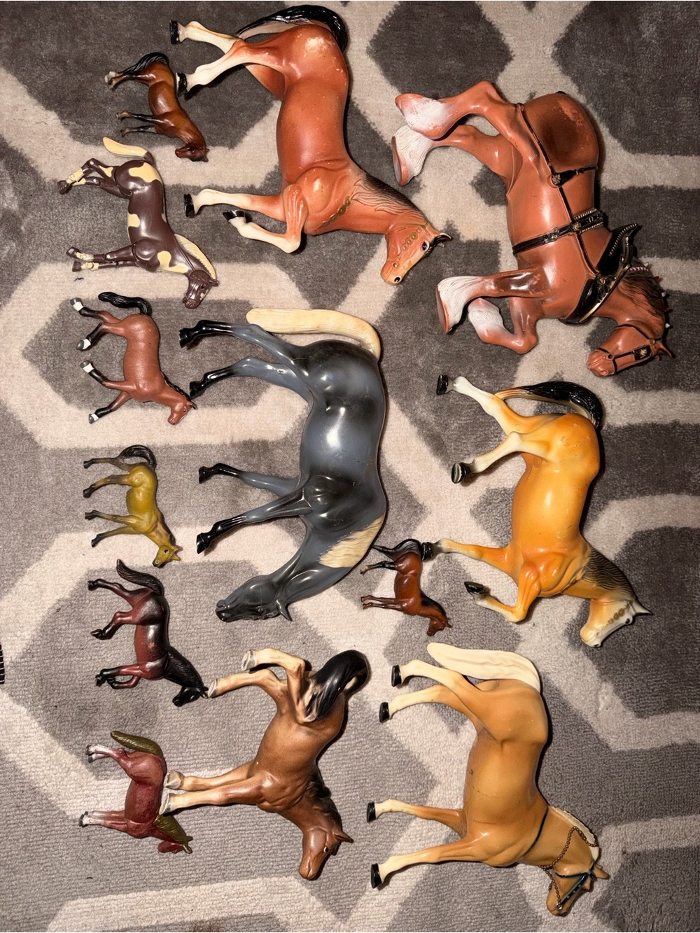 13 vintage horses